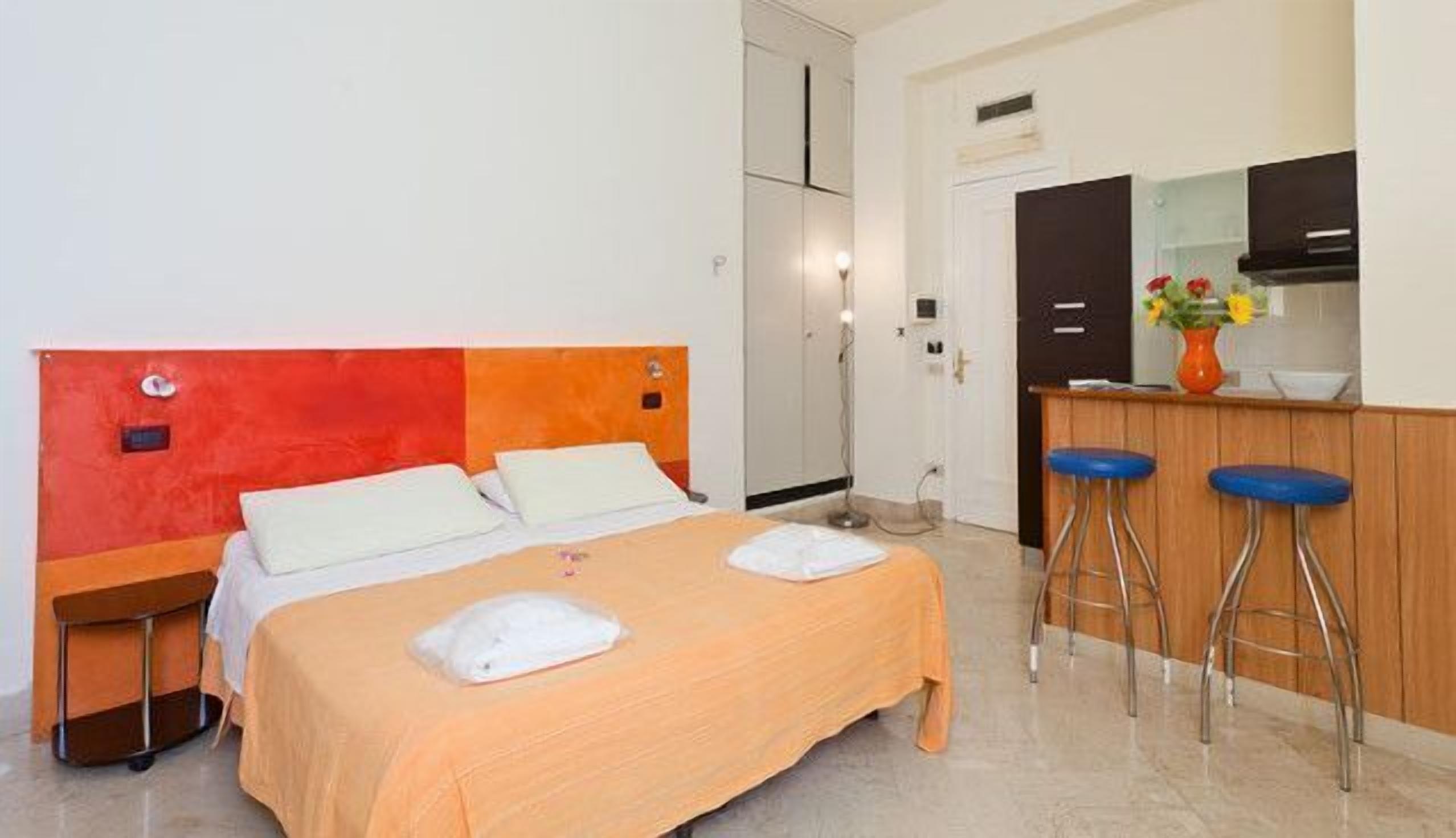 Hotel Rainbow - Palermo — Photos 2